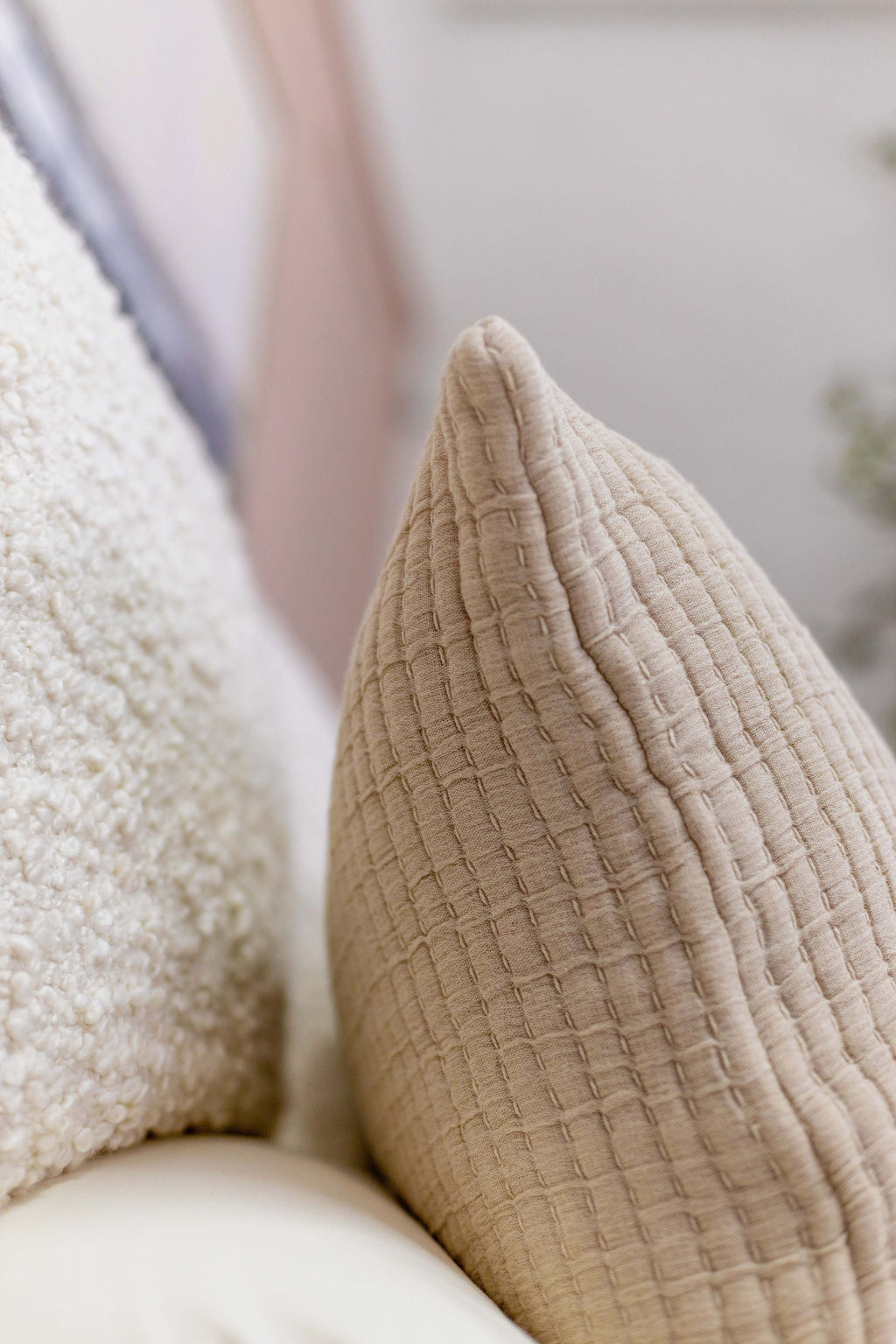 Vancouver Big Pillow 28 X 36 With Insert - 4 colors