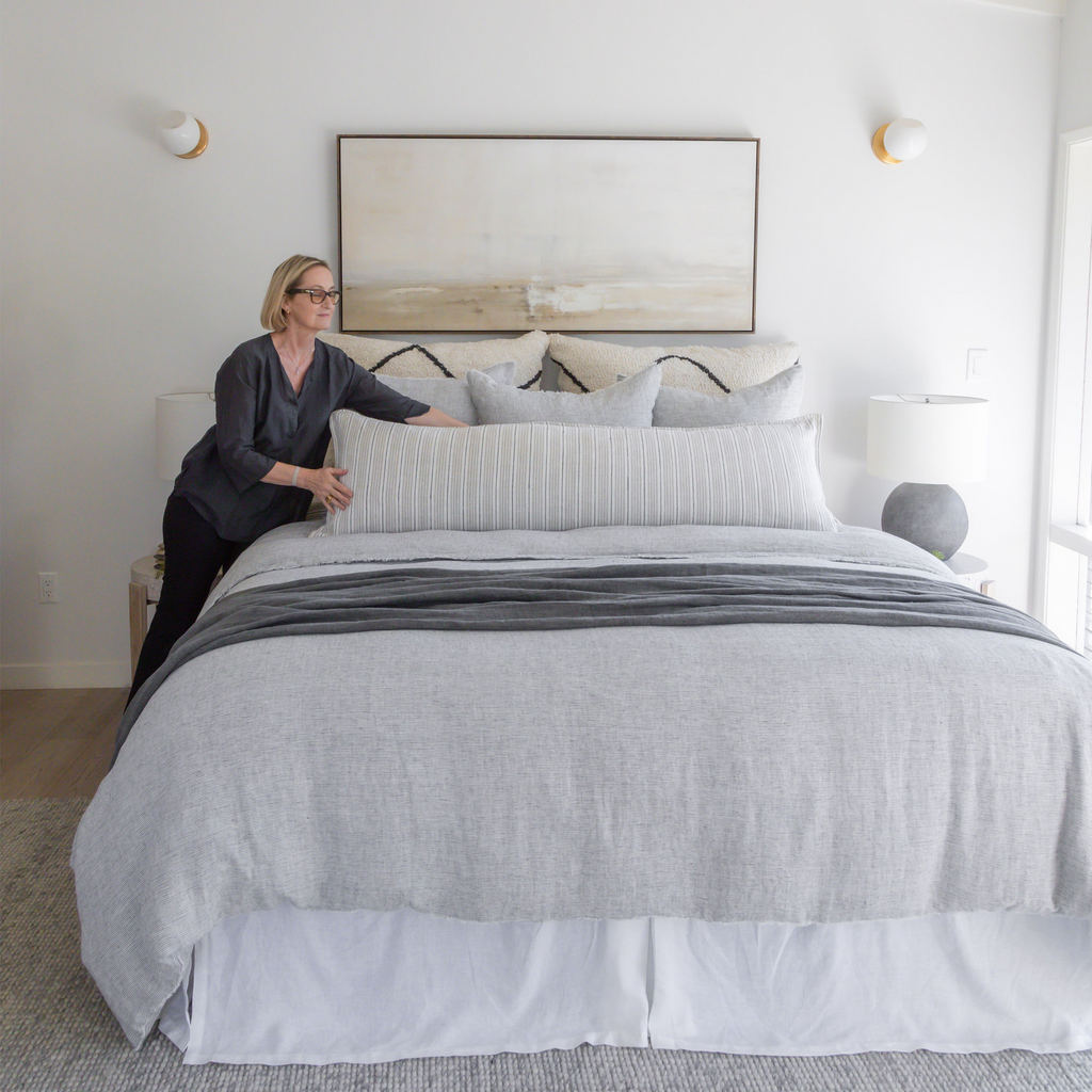 Logan Big Pillow 28 X 36 With Insert - 4 colors