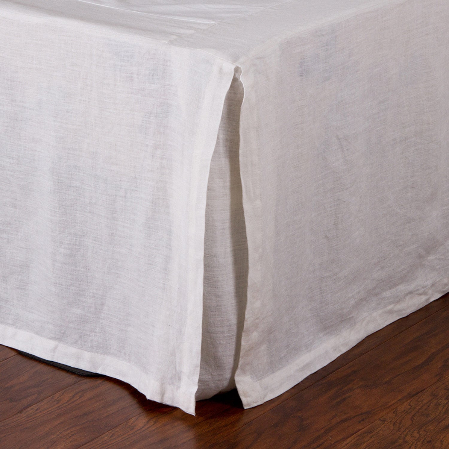Pleated Linen Bedskirt