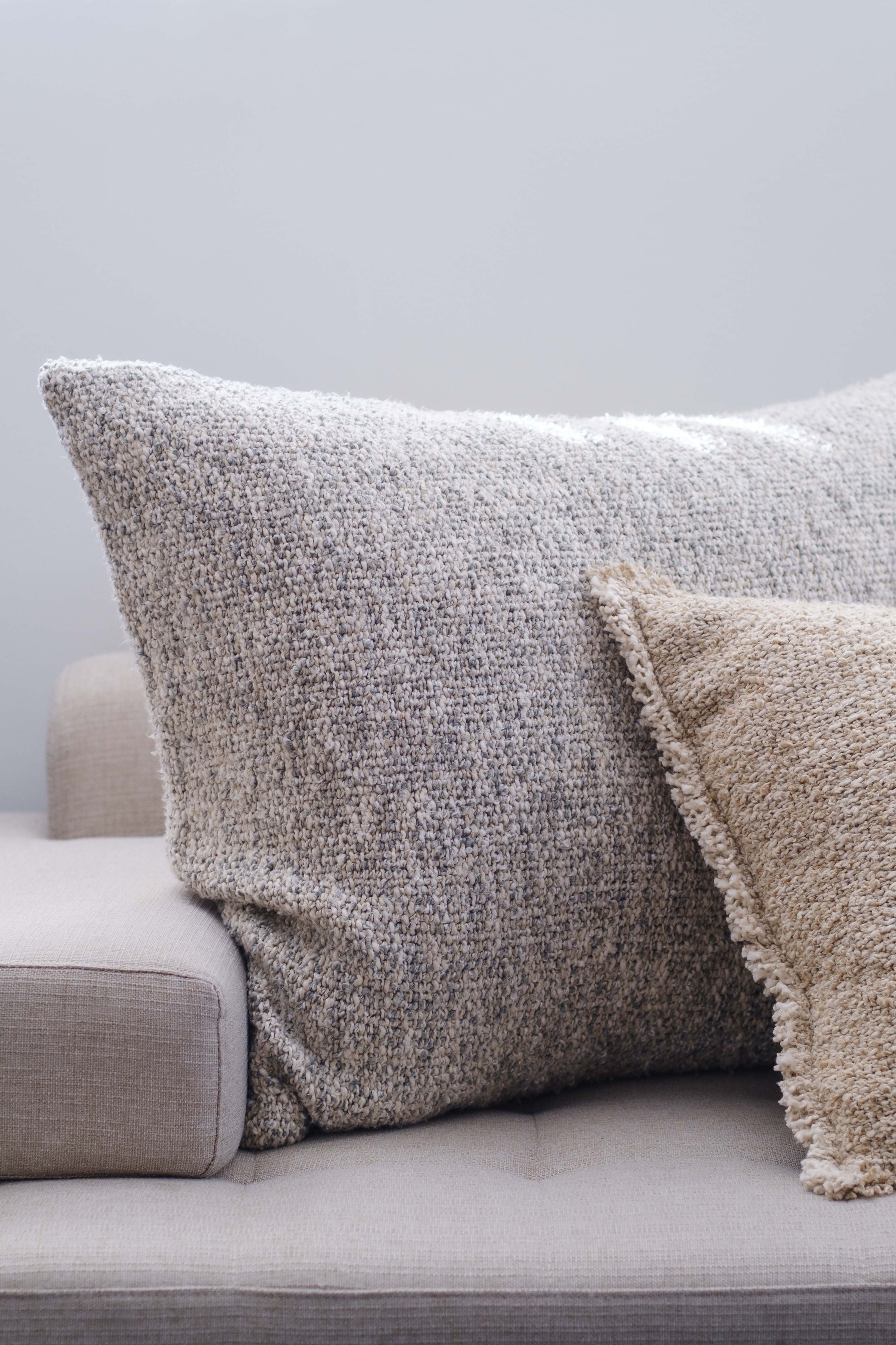 Brentwood Big Pillow 28 X 36 With Insert - 4 colors