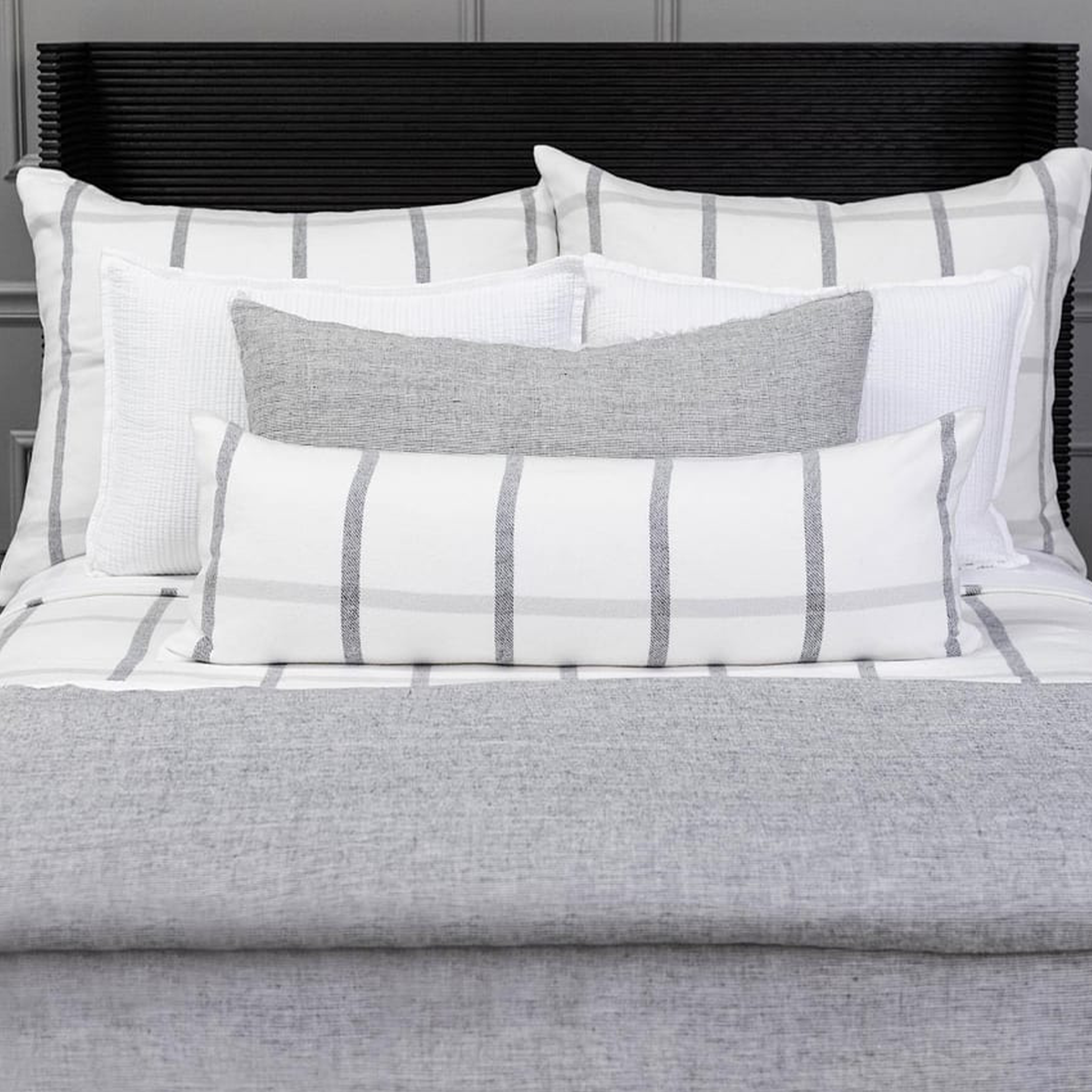 Copenhagen Big Pillow 28 X 36 With Insert - 2 colors