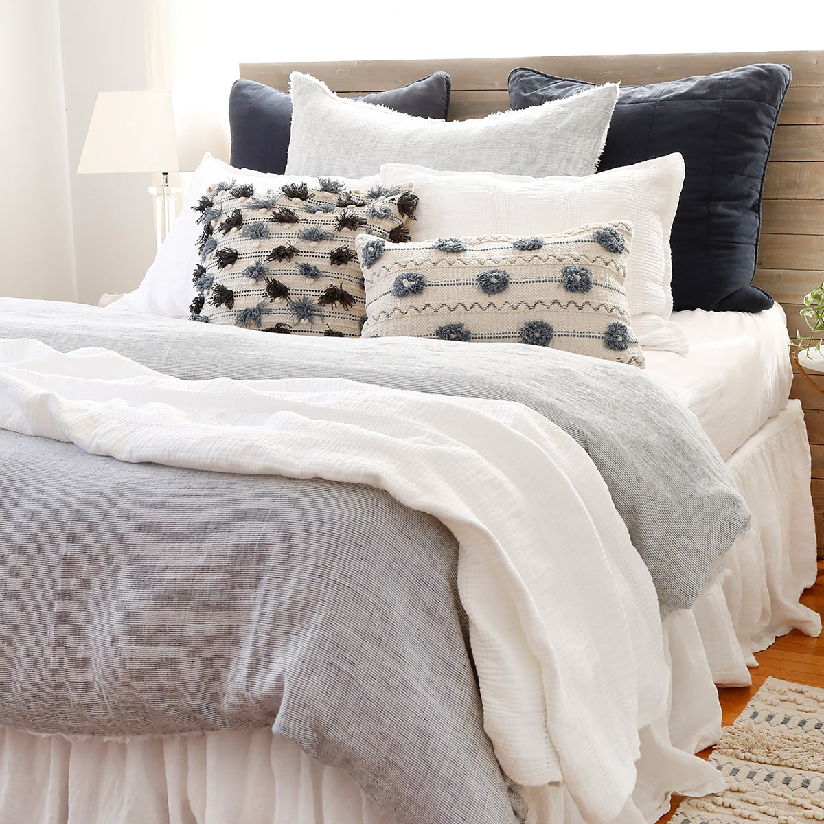 Pippa Hand Woven Pillow 20 X 20 With Insert